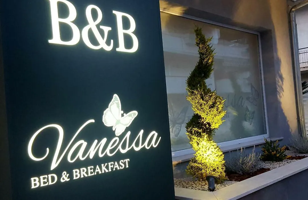 B&B Vanessa-1